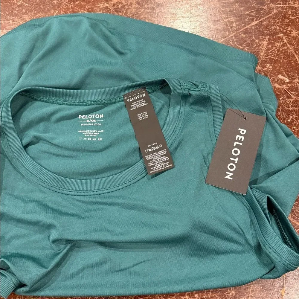 Peloton Seamless Muscle Tank - Picture 2 of 7